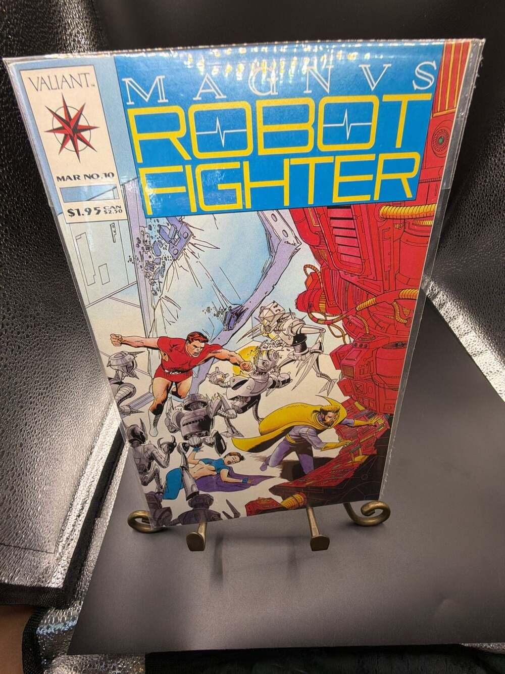 Magnus Robot Fighter #10 Valiant Comic Book (1992)